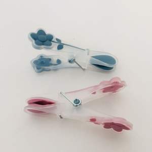 Pinces suspendues en plastique cintres supports pinces à linge <span class=keywords><strong>pour</strong></span> linge ligne de lavage pinces à serviettes 24 pièces <span class=keywords><strong>pince</strong></span> à linge en plastique - Product Image 1