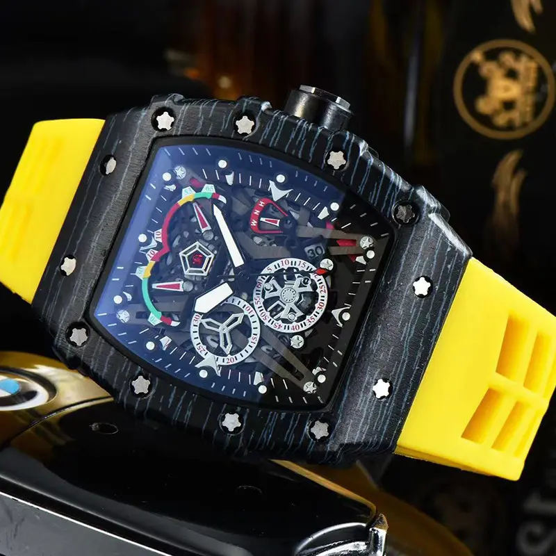 New Fashion Barrel Type Hollow Ghost Head Men's Sports Watch Wood Grain Compass Quartz Watches