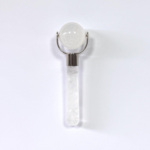 อุปกรณ์นวดหน้าแบบกำหนดเอง ลูกกลิ้งหน้าหยกขาว - Product Image 1