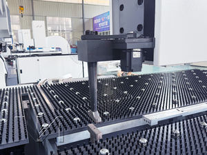 KingKong, Centro de doblado inteligente de alta productividad, dobladora de paneles de chapa, dobladora automática de paneles de aluminio - Product Image 6