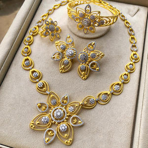 T114C 고급 디자이너 웨딩 쥬얼리 세트 4pcs 지르콘 꽃 나이지리아에서 이탈리아 브라질 골드-유행 목걸이 도매 - Product Image 6