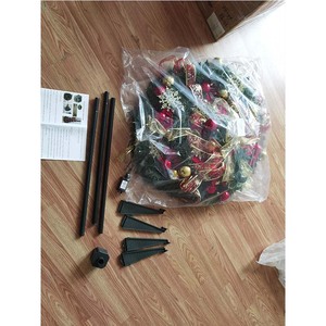 Árbol de Navidad emergente completo preiluminado de 6 pies <span class=keywords><strong>decorado</strong></span> <span class=keywords><strong>con</strong></span> <span class=keywords><strong>cinta</strong></span>, lazos, bolas Árboles de Navidad plegables fáciles de montar - Product Image 4
