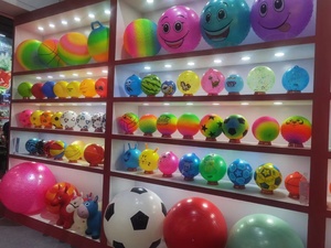 Máquina de Moldeo Rotacional de Plástico para la Producción de Juguetes Infantiles de Plástico, Pelotas de Goma y Pelotas de Paintball - Product Image 5