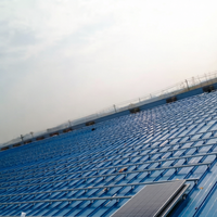 Structure de montage de panneaux solaires en acier galvanisé à chaud pour toiture en tuiles métalliques