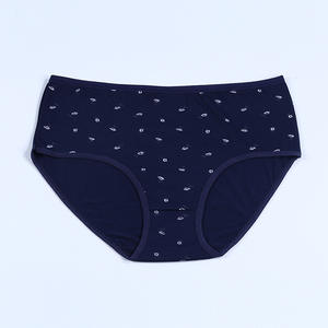 <span class=keywords><strong>Slip</strong></span> da <span class=keywords><strong>Donna</strong></span> Senza Cuciture a Vita Media con Controllo Pancia, Intimo Elasticizzato a Copertura Totale per Donne Formose - Product Image 5