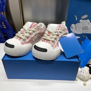 Marques de luxe personnalisées pour hommes et femmes. Chaussures de sport de qualité supérieure et durables. Chaussures décontractées à la mode - Product Image 3