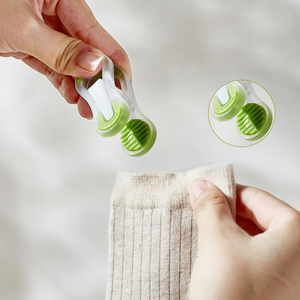 JOYWAVE Lot de 20 pinces <span class=keywords><strong>à</strong></span> <span class=keywords><strong>linge</strong></span> colorées en plastique Pinces <span class=keywords><strong>à</strong></span> <span class=keywords><strong>linge</strong></span> robustes Pinces <span class=keywords><strong>à</strong></span> <span class=keywords><strong>linge</strong></span> pour ligne de séchage Petites <span class=keywords><strong>épingle</strong></span>s <span class=keywords><strong>à</strong></span> <span class=keywords><strong>linge</strong></span> colorées - Product Image 2