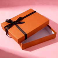Muestra Gratuita, Carpetas con Logotipo Personalizado, Grabado a Mano, con Cubierta Superior e Inferior, Recubrimiento UV Ecológico, Reciclables, para Perfumes