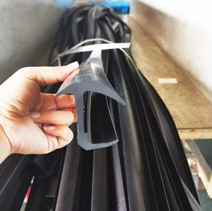 ยางซีลประตูรถบรรทุก ยางซีลตู้คอนเทนเนอร์ ยางซีลตู้แช่แข็ง ยางซีลตู้เย็น ยางซีลประตูรถตู้ ยางซีลขอบประตู - Product Image 1