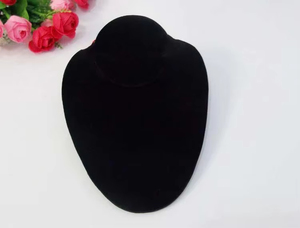 Présentoir de Colliers en Velours pour Mannequin, Accessoire de Présentation de Bijoux, Fabrication Soignée - Product Image 6