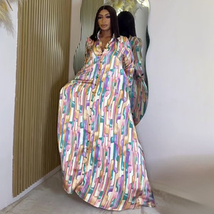 Robe longue imprimée élégante à col chemise et manches longues pour femmes européennes et américaines, nouvelle collection printemps 2026 - Product Image 4