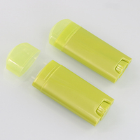 Bâton de parfum désodorisant solide antisudorifique elliptique de 73g versé dans un emballage en plastique de grande capacité