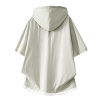 Camiseta con Capucha para Hombre, 100% Poliéster, Corte Holgado, Estilo Casual Urbano, Manga Corta, Diseño en Capas, Logotipo Personalizado
