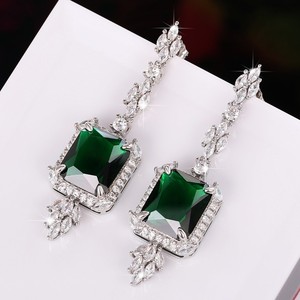 Orecchini Pendenti Verde Smeraldo per Donne, Semplici Orecchini a Goccia Vintage alla Moda per Uso Quotidiano - Product Image 4