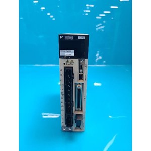 ยาสกาว่า SGDV-R70A01AY845AB ไดรฟ์เซอร์โว AC มือสอง สภาพเดิม อะไหล่อุปกรณ์เซมิคอนดักเตอร์รุ่นเก่า - Product Image 1