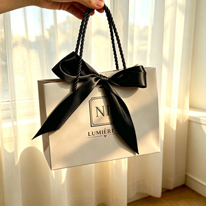 Borse Personalizzate con Logo per Shopping e Imballaggio, con Manici, per Negozi di Abbigliamento e Calzature, Ideali per Piccole Imprese - Product Image 3