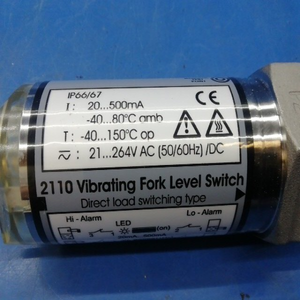 สวิตช์วัดระดับแบบสั่น Emersons Rosemountt 2110 ของแท้ ผลิตจากสแตนเลส ไม่ต้องปรับเทียบ ป้องกันการไหลล้น ใช้กับอาหาร มีสินค้าในสต็อก - Product Image 2