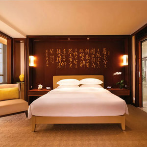 Juego de dormitorio de <span class=keywords><strong>Hotel</strong></span> Grand Hyatt Shanghai Jinmao Tower <span class=keywords><strong>4</strong></span> 5 estrellas Proveedor de lujo de Shanghai que ofrece muebles de habitación de <span class=keywords><strong>Hotel</strong></span> personalizados - Product Image 1