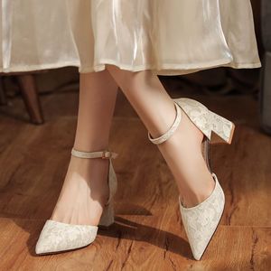 Youxianmei & S Jes Escarpins en satin à bout pointu, talon carré, bride cheville, chaussures de mariée à talon haut pour mariage et occasions formelles - Product Image 3