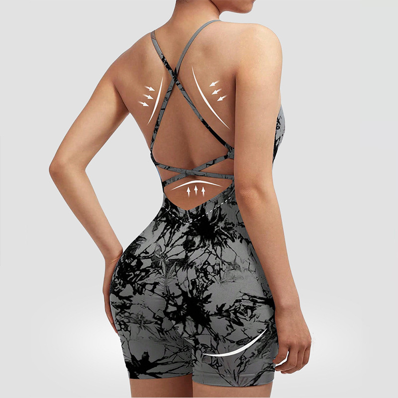 Tie-dye black and gray