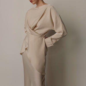 Conjunto de Falda y Top de Mujer R-566, Nuevo Diseño de Moda, Elegante, Satinado, Ajustado, Irregular, de Manga Larga con Cordones - Product Image 2