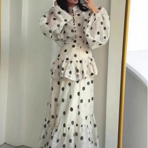 Robe élégante pour femme, style vintage, col montant, manches bouffantes, coupe trapèze, à pois, prix compétitif - Product Image 4