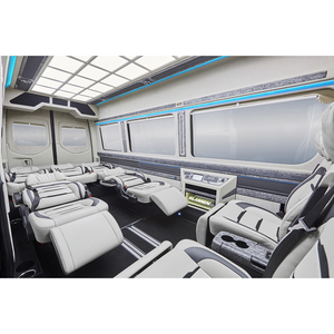 Fourgon <span class=keywords><strong>Mercedes</strong></span> <span class=keywords><strong>Sprinter</strong></span> 907 spacieux et confortable de luxe pour la navette urbaine et un usage familial - Product Image 2