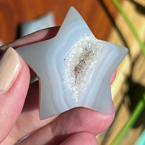 Vente en gros de géodes d'agate polies de style bohème, lune et étoile, cristal naturel de guérison pour la décoration intérieure et les cadeaux - Product Image 4