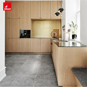 Armoires de rangement hautes Allandcabinet, porte en placage, bois massif, style fermier, armoires de cuisine en bois d'érable et accessoires - Product Image 1