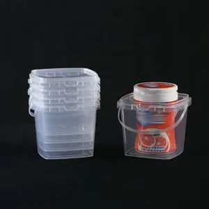 Contenedor hermético de ahorro de espacio reciclable apilable de 10OZ Cubos cuadrados transparentes de plástico de 300ml con tapas