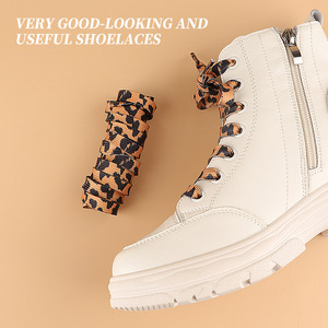 Sepatu tanpa tali (flat shoelaces) plastik PP putih, model kasual olahraga, untuk anak laki-laki dan perempuan, dengan motif print leopard. - Product Image 3