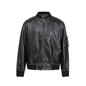 Chaqueta Bomber Acolchada de Cuero Ecológico Negro para Hombre, Cuello Alto, Cierre de Cremallera, Logotipo Frontal, Estilo Moto, Corte Regular, Invierno - Product Image 1