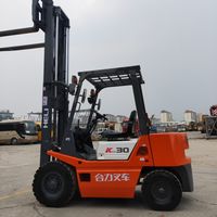 Forklift Heli Elektronik 3 Ton Memiliki Operasi yang Lancar dan Respon Cepat, Hasilkan Tingkat Utilitas Ruang Penyimpanan yang Lebih Tinggi.