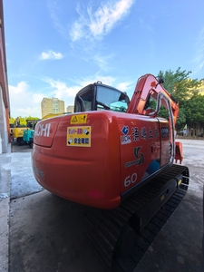 รถขุดตีนตะขาบฮิตาชิ ZX60 มือสองจากญี่ปุ่น ขายดี รถขุดขนาดเล็ก 6 ตัน ราคาถูก - Product Image 3