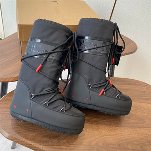 Stivali <span class=keywords><strong>da</strong></span> neve invernali <span class=keywords><strong>da</strong></span> donna in peluche scarpe impermeabili pelose a metà polpaccio caldi stivali invernali leggeri <span class=keywords><strong>da</strong></span> donna classici - Product Image 2