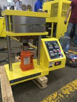 Presse hydraulique automatique compacte ZS-406A pour le moulage de plastique, la vulcanisation de plaques en caoutchouc et le pressage à chaud de PVC, production par lots, haute sécurité
