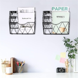Estante de Pared Pequeño Impermeable de Hierro Clásico para Libros y Revistas, para Baño, Balcón, Jardín de Infancia - Product Image 1