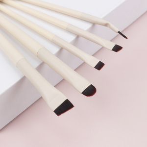 Set di Pennelli <span class=keywords><strong>per</strong></span> <span class=keywords><strong>Trucco</strong></span> Eyeliner a Marchio Privato, Pennello Singolo Angolato a Testa Piatta Ultra Sottile <span class=keywords><strong>per</strong></span> Sopracciglia, Eyeliner e Sollevamento Ciglia - Product Image 3