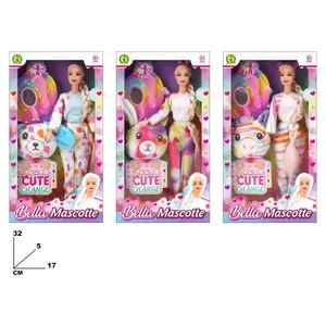 Muñeca Bella Mascotte, Linda Muñeca de Moda con Ropa Intercambiable, 32 cm, con Animal de Peluche, para Mayores de 3 Años - Product Image 3