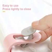 Portable anti-dérapant drap de lit tapis housse de couette coin Clip housse de couette pince sans aiguille matelas attache boucle support