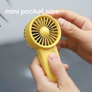 Mini-ventilateur portable à accrocher au porte-clés, multi-vitesses, mignon, électrique, personnel, pour les voyages en extérieur, idéal comme cadeau, petit refroidisseur d'air - Product Image 4