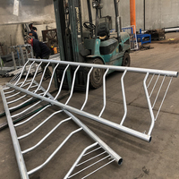 Panneau de clôture pour mangeoire de bétail avec barrière d'alimentation diagonale à grille diagonale réglable