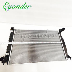 Radiator Pendingin Mesin Tangki Air Mobil untuk Audi A6 Avant Allroad 4F2 C6 4F5 C6 4FH C6 4.2 BVJ 2004-2011 4F0121251AH 4F0121251D - Product Image 4