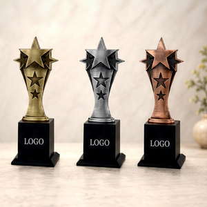 Trofeo Metálico con Diseño de Estrella Modelo 703, Grabado con Impresión UV, Portátil, Plateado, Duradero, Premium para Deportes y Juegos - Product Image 1