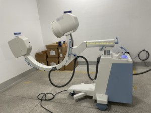 Máy X-Quang Tần Số Cao Xoay Cánh Tay Chữ C Linh Hoạt Bán Chạy Nhất Với CMX-112 Chức Năng Theo Dõi Tự Động - Product Image 3