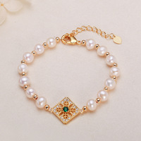 Bracelet HECATE en perles d'eau douce presque rondes de 6 mm avec micro-incrustations de zircon, bracelet en perles à fort éclat pour femmes