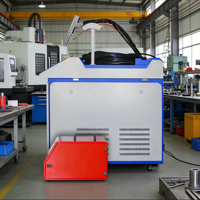 Machine de soudage laser à fibre refroidie par eau haute puissance 3000W pour l'industrie lourde de l'énergie nouvelle