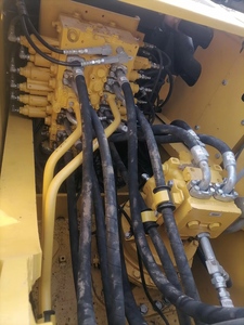 Excavadora Usada de Servicio Pesado Cummins Komatsu PC200-7/PC200-8 Modelo 2023 para Tareas de Movimiento de Tierras y Demolición, Potencia de 107kW, Cucharón de 0.48-1.5m - Product Image 5