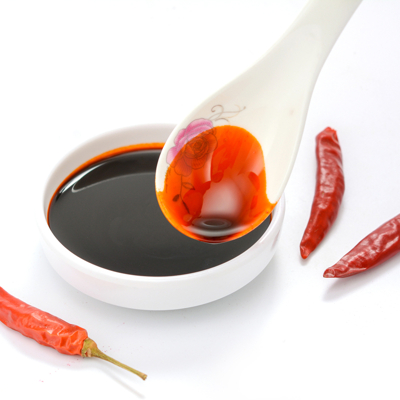 Пищевой цветной экстракт красного чили, пищевой капсикум oleoresin 2.5%, устойчивый к высоким температурам, цена