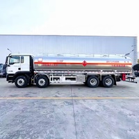 Camion-citerne à carburant 15 m³ 15 000 litres 4x2 manuel neuf en acier au carbone pour livraison de diesel, huile et essence, marque HOWO <150 CV 5T GVW
